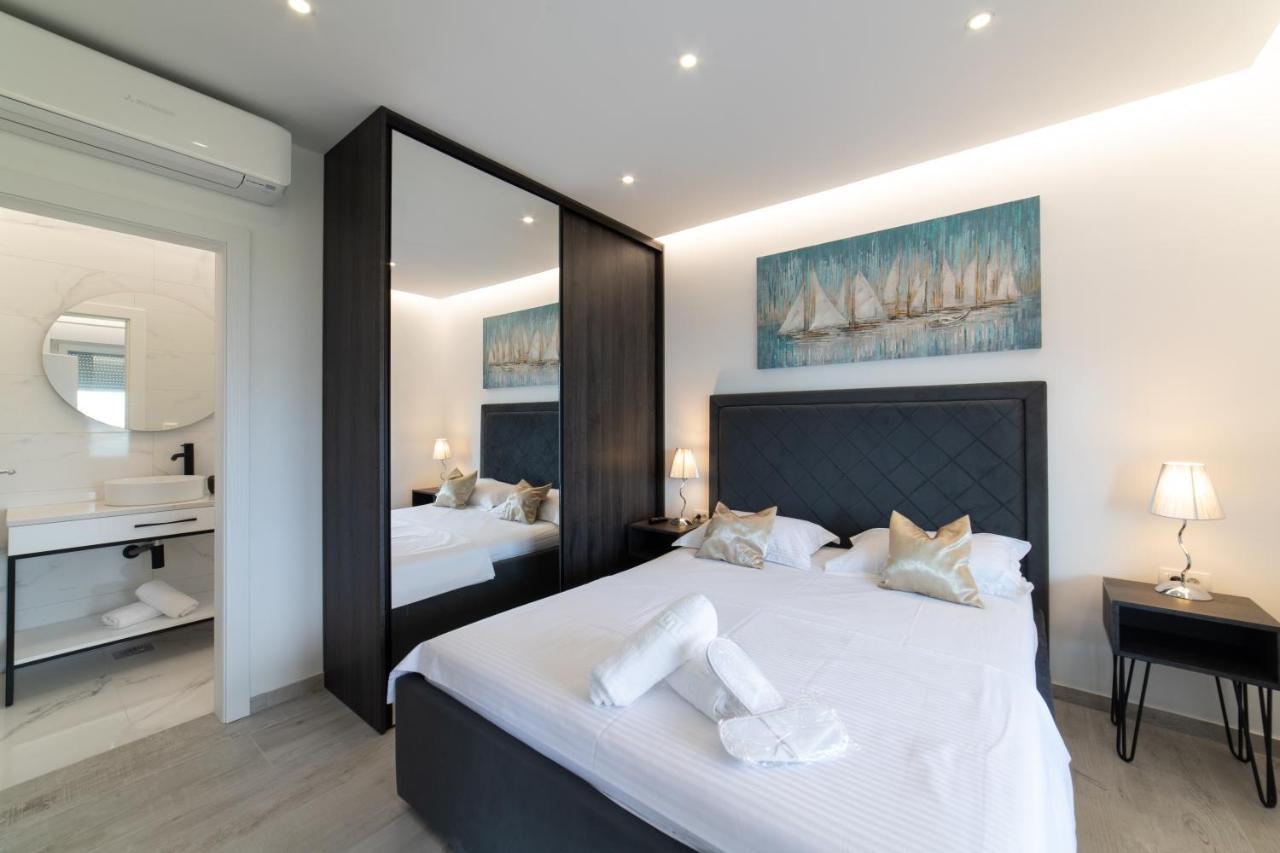 Wild Sunset Apartment Trogir Exterior photo